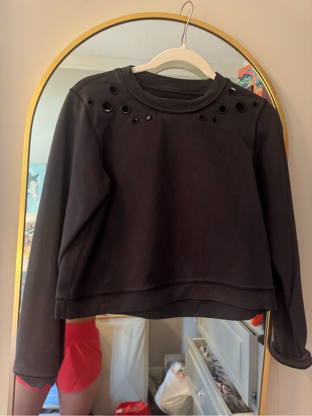 LULULEMON black pullover